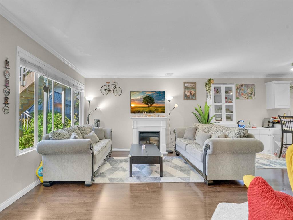 Listing Image for R3090754