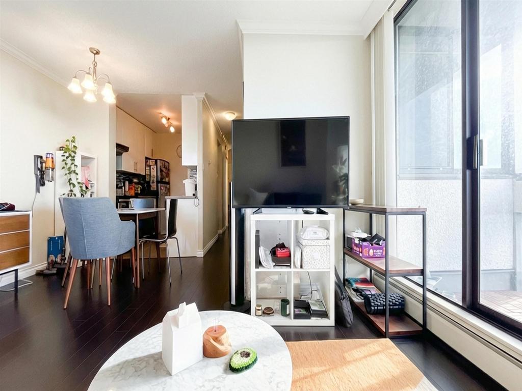 Listing Image for R3090762