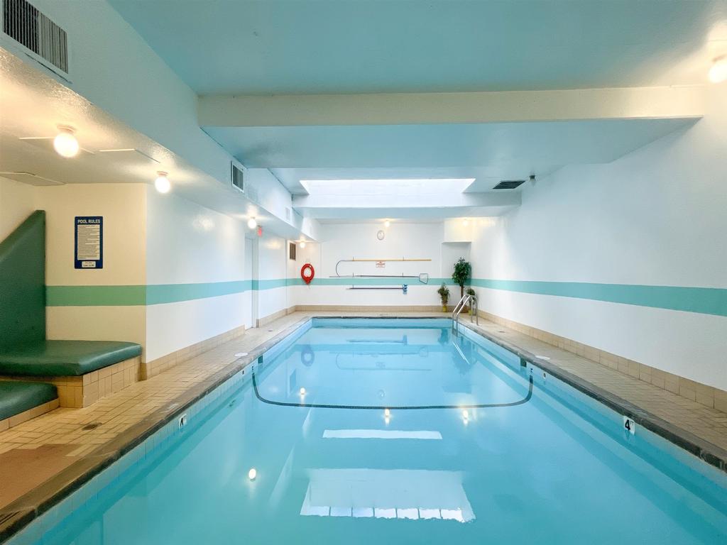 Listing Image for R3090762