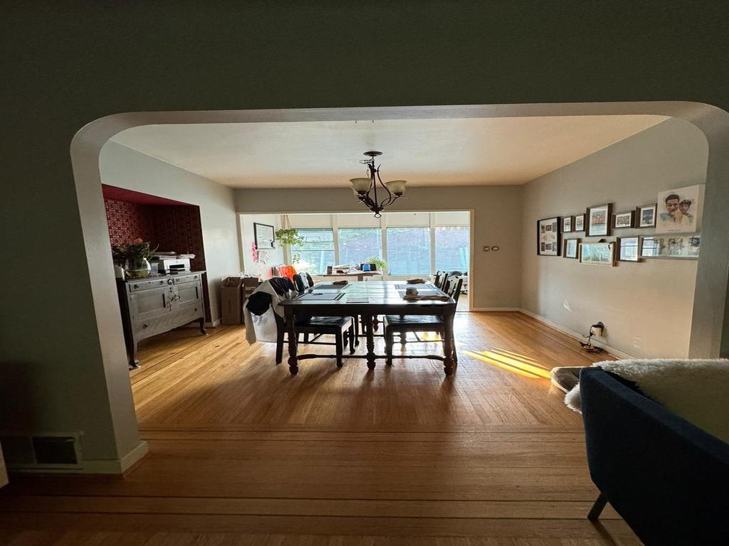 Listing Image for R3090765