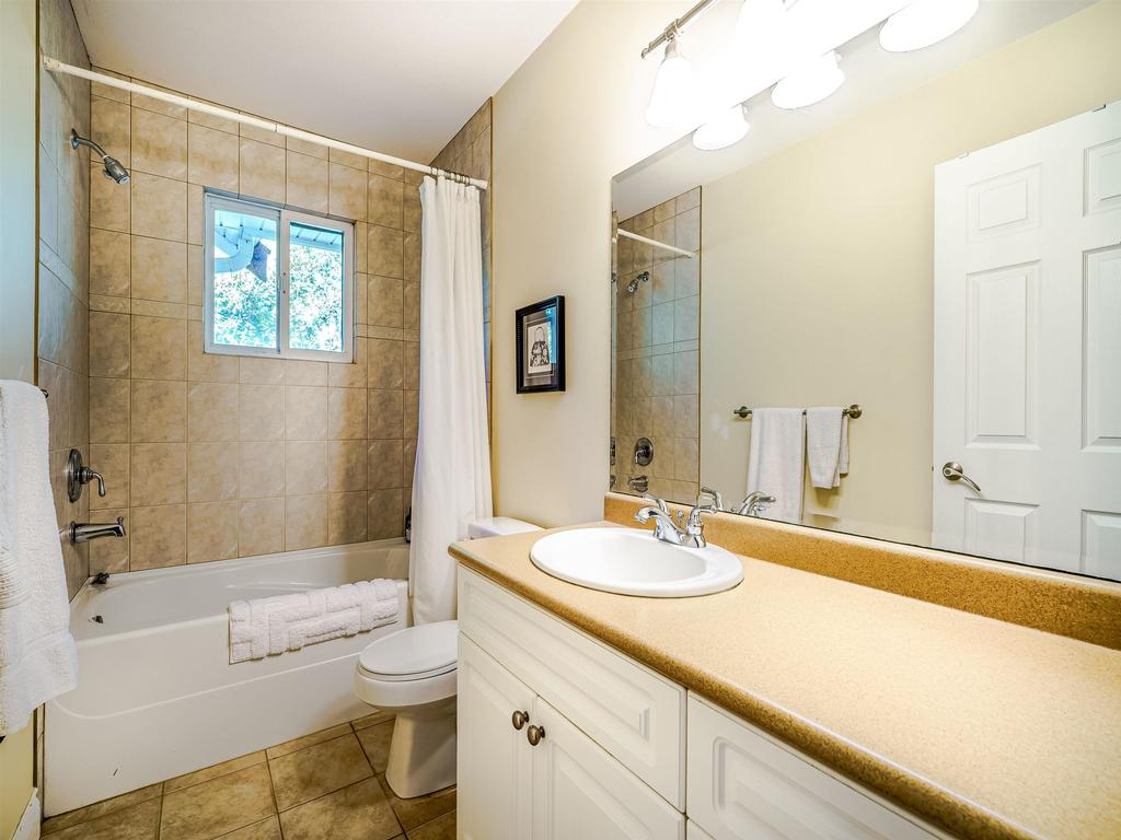 Listing Image for R3090766