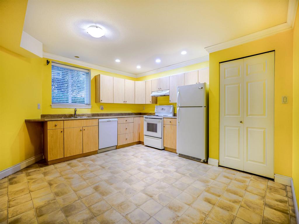 Listing Image for R3090766