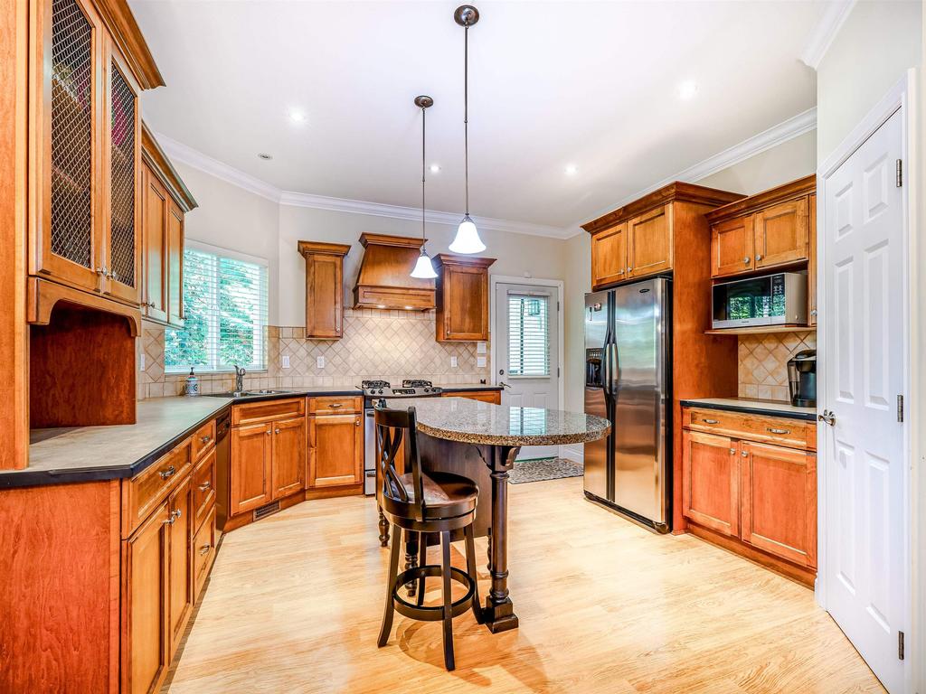 Listing Image for R3090766