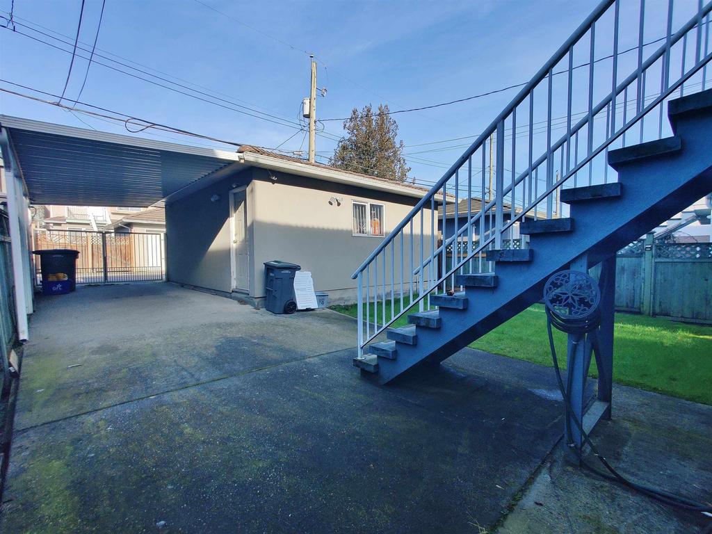 Listing Image for R3090779