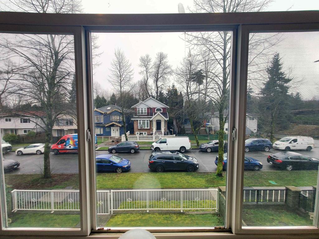 Listing Image for R3090779