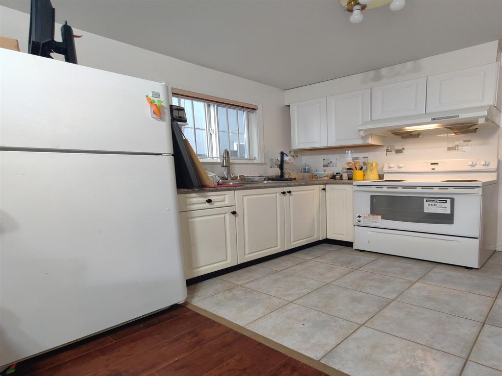 Listing Image for R3090779