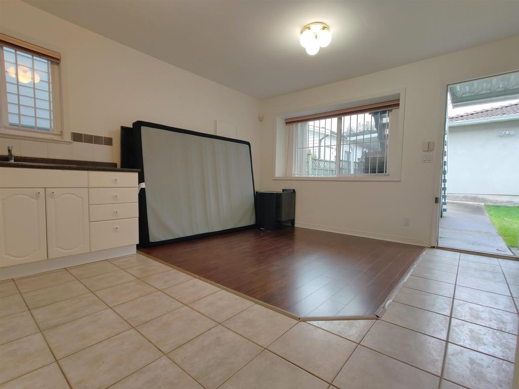 Listing Image for R3090779