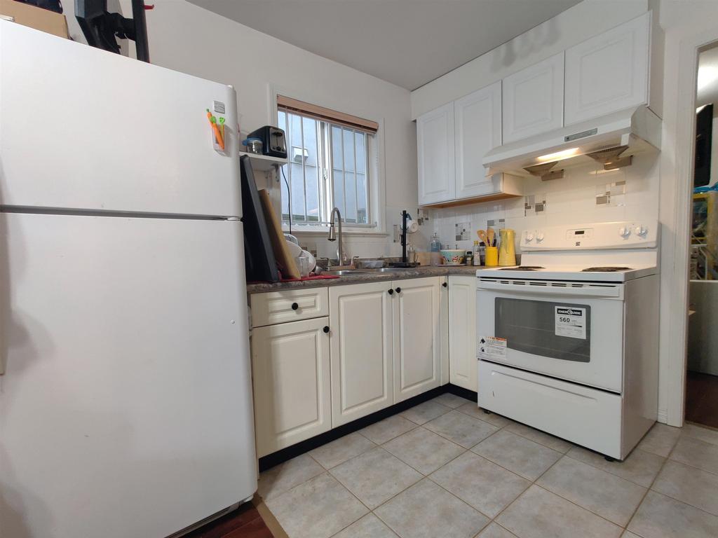 Listing Image for R3090779