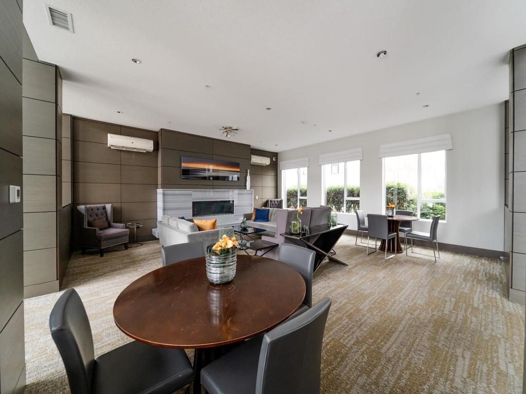 Listing Image for R3090789