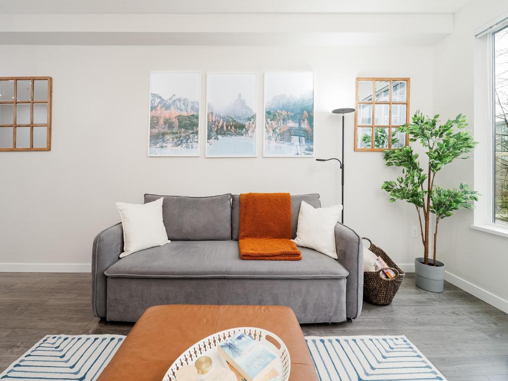 Listing Image for R3090789