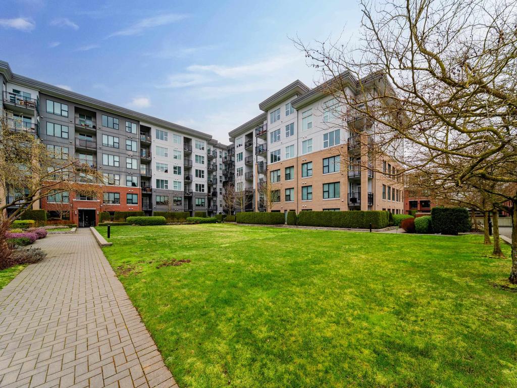 Listing Image for R3090789