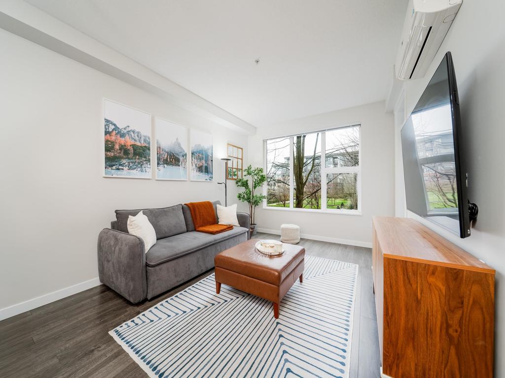 Listing Image for R3090789