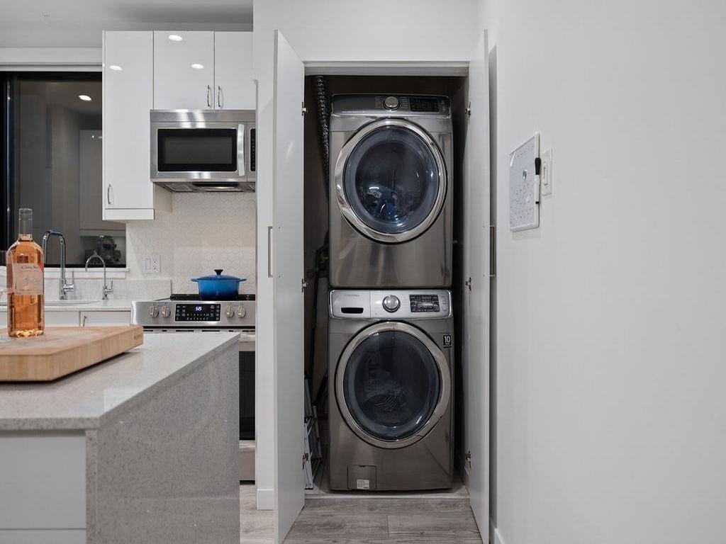 Listing Image for R3090796