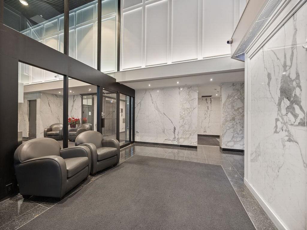 Listing Image for R3090796