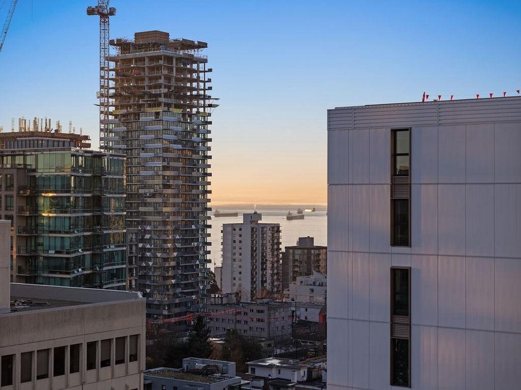 Listing Image for R3090796