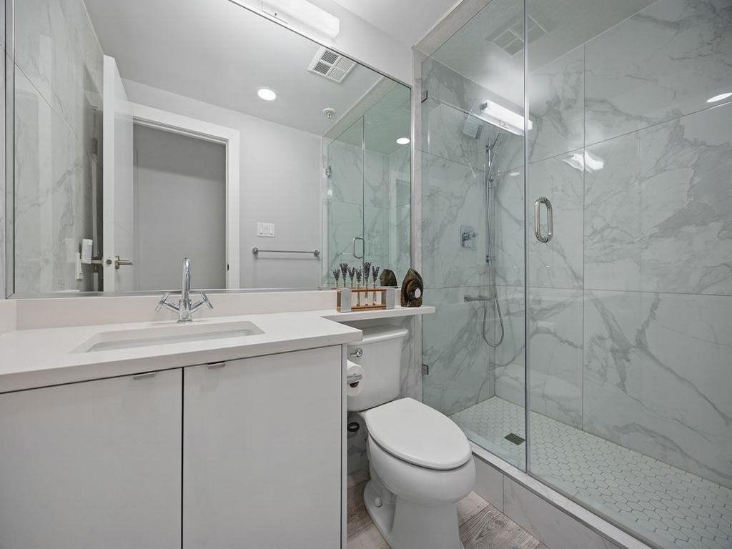 Listing Image for R3090796