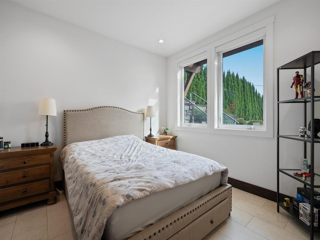 Listing Image for R3090803