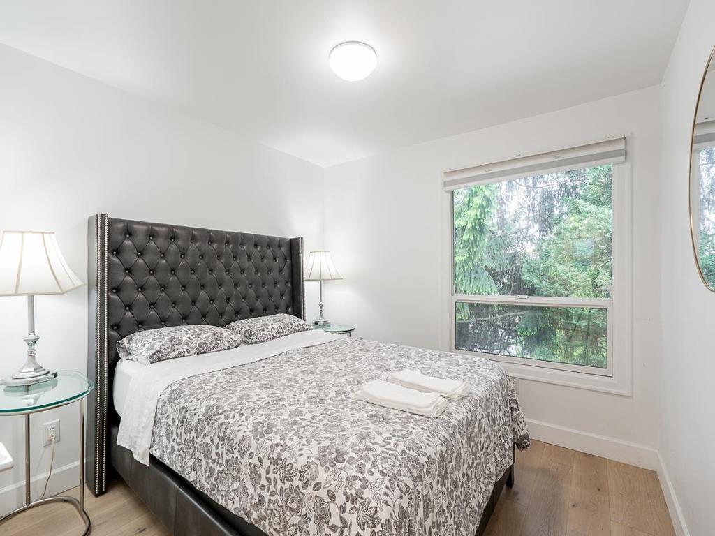 Listing Image for R3090814