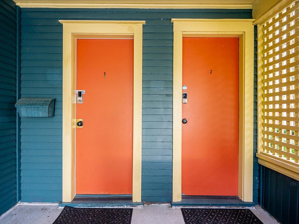 Listing Image for R3090814