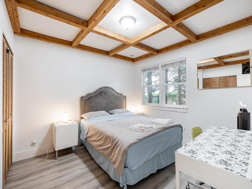 Listing Image for R3090814