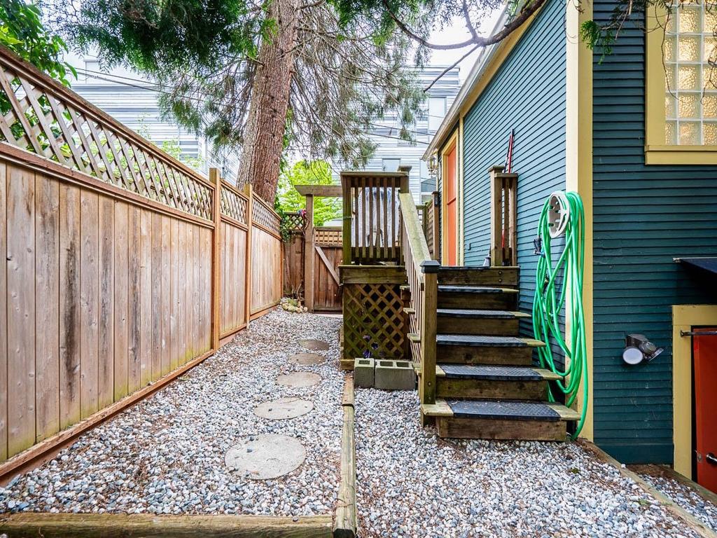 Listing Image for R3090814