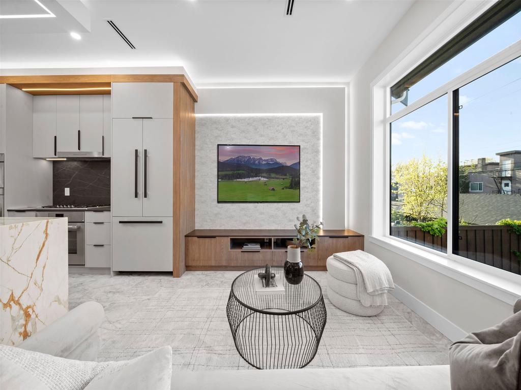 Listing Image for R3090816