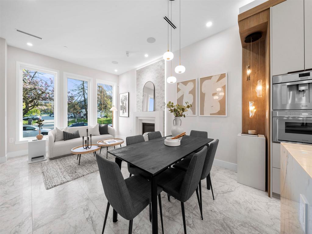 Listing Image for R3090816