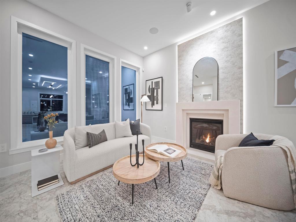 Listing Image for R3090816