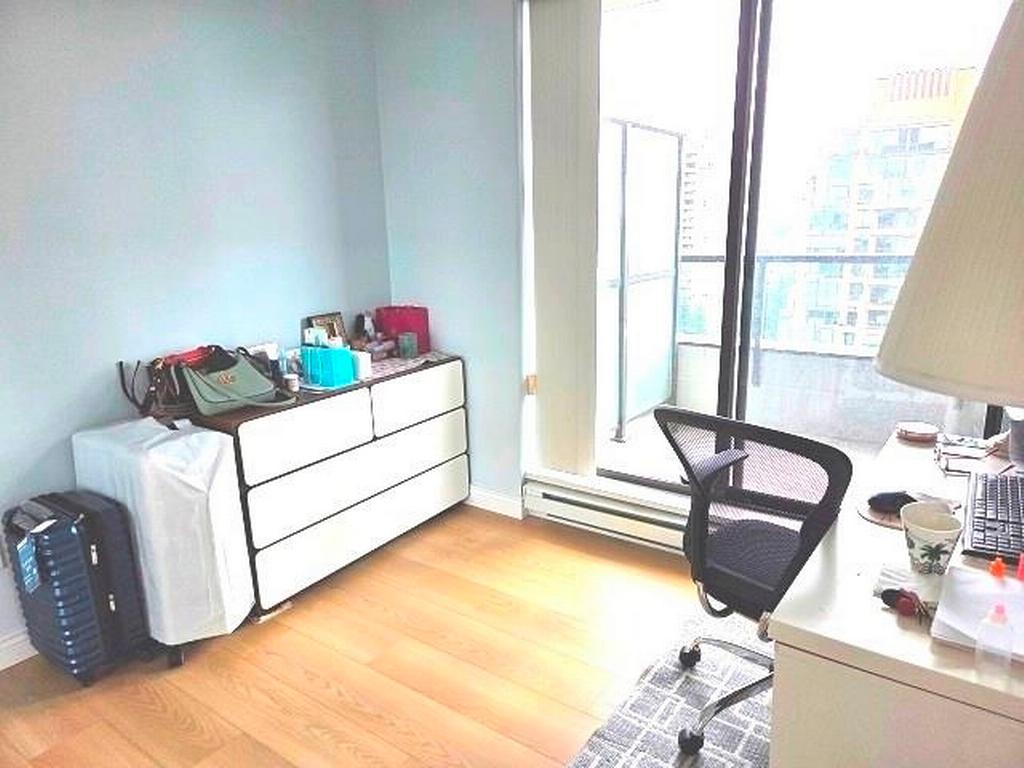Listing Image for R3090822
