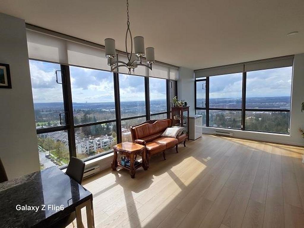 Listing Image for R3090822