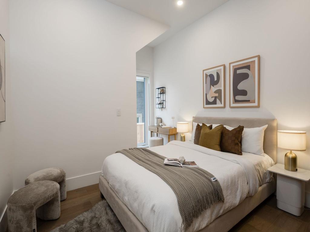 Listing Image for R3090826