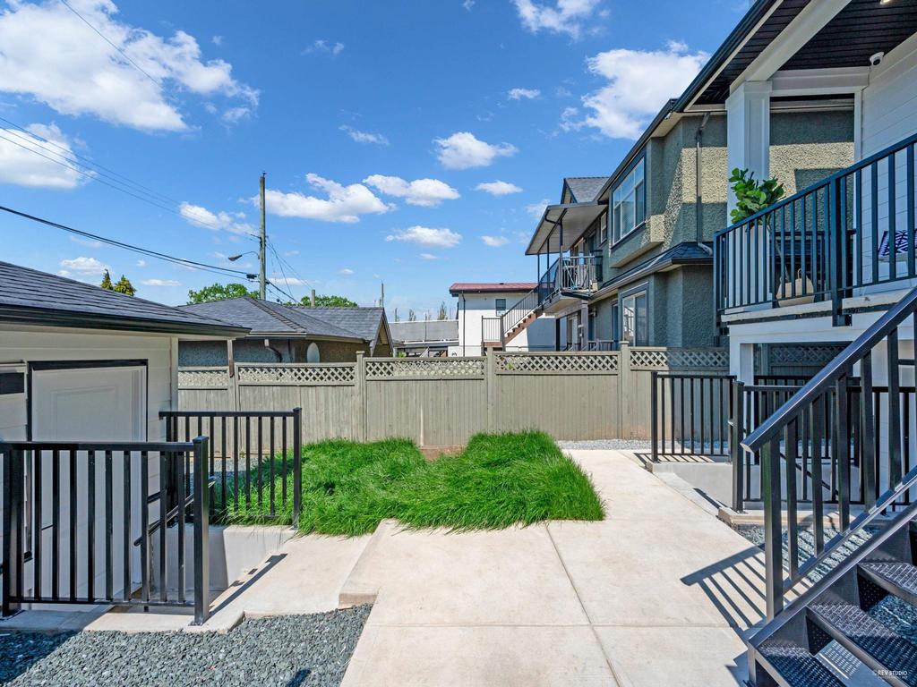 Listing Image for R3090837