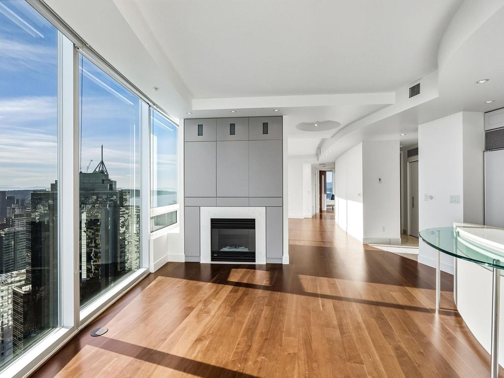 Listing Image for R3090864