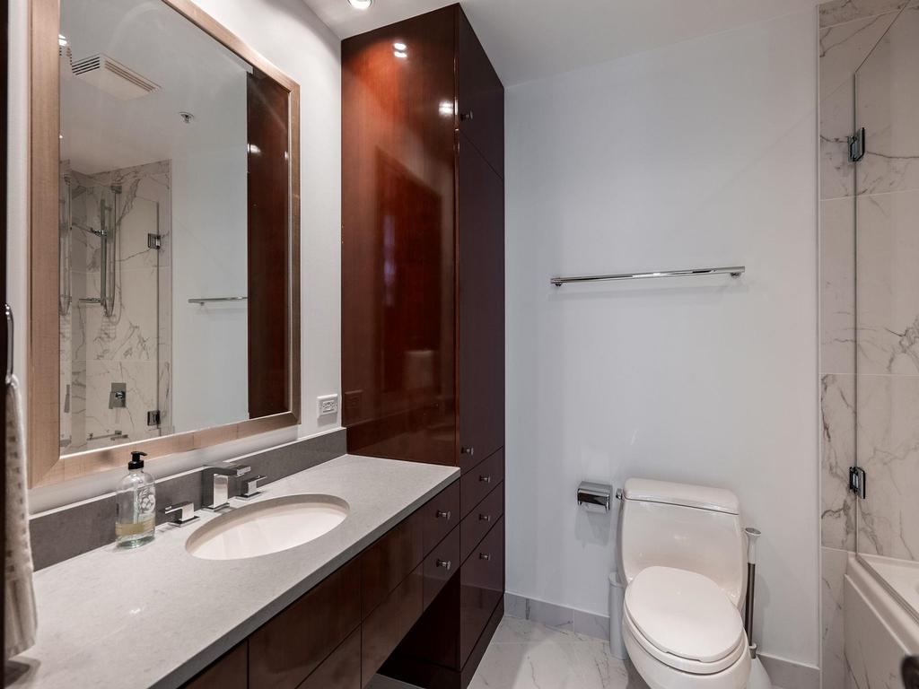 Listing Image for R3090864