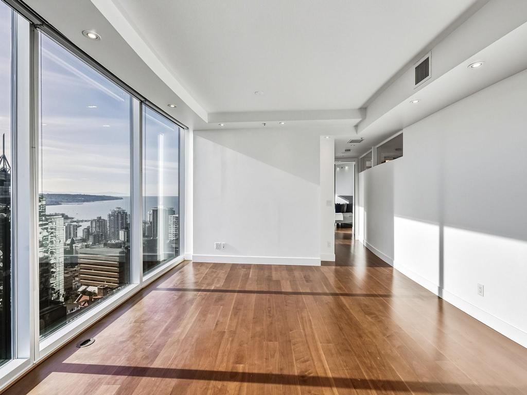 Listing Image for R3090864