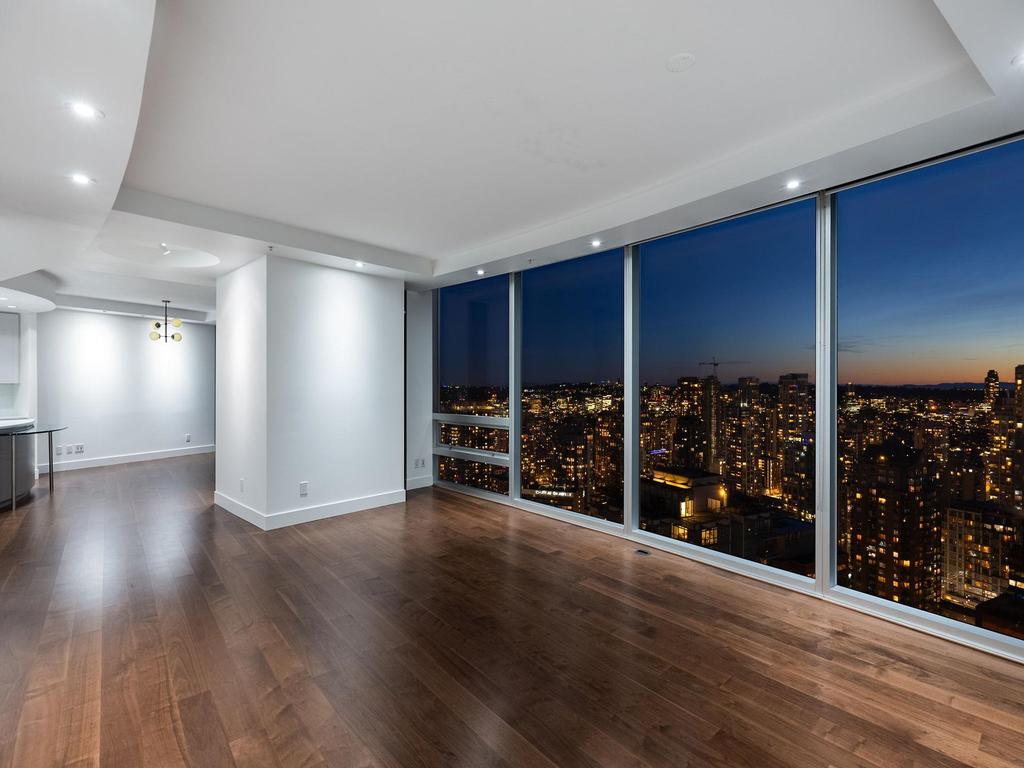 Listing Image for R3090864