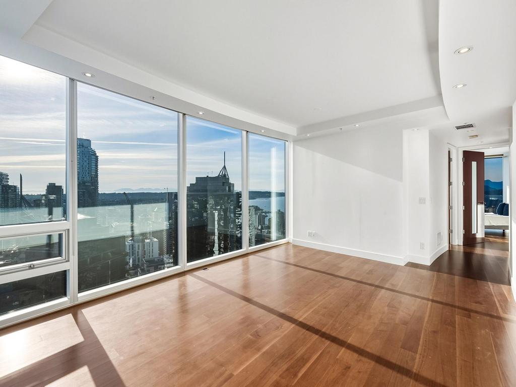 Listing Image for R3090864