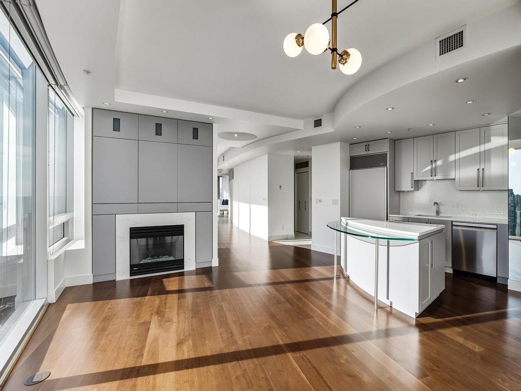 Listing Image for R3090864