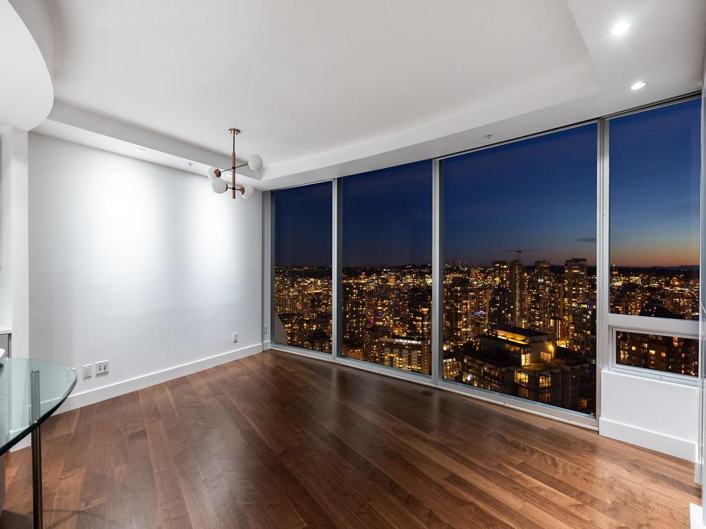 Listing Image for R3090864