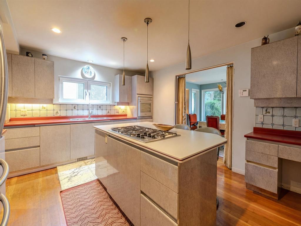 Listing Image for R3090877