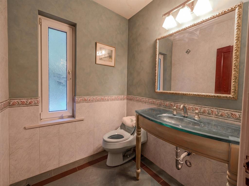 Listing Image for R3090877