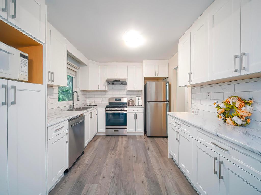 Listing Image for R3090878