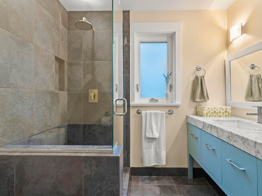 Listing Image for R3090880