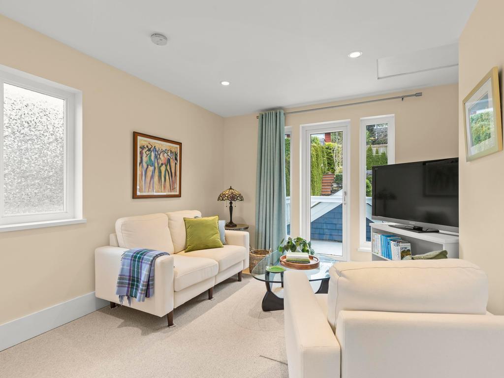 Listing Image for R3090880