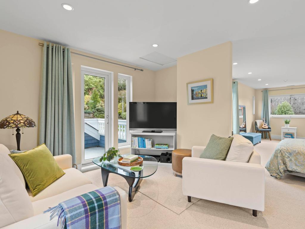 Listing Image for R3090880