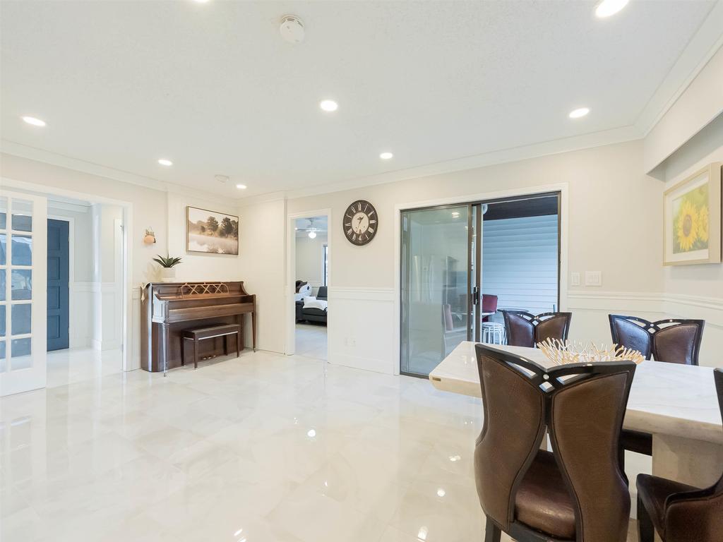 Listing Image for R3090881