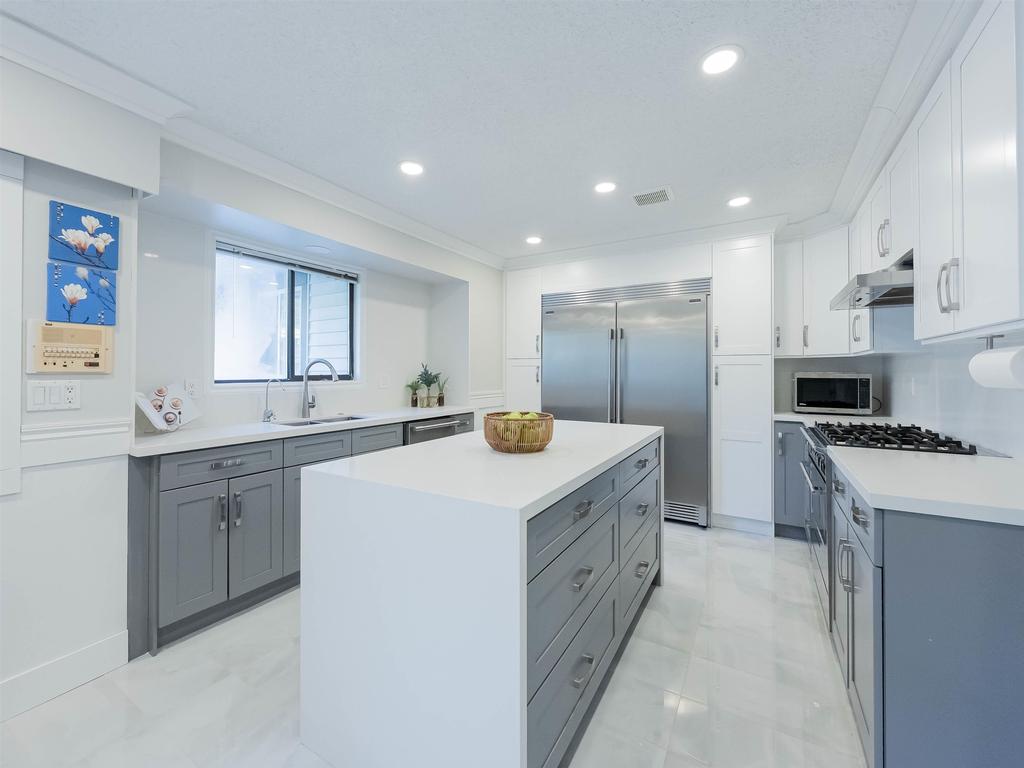 Listing Image for R3090881