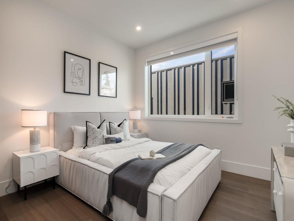 Listing Image for R3090893