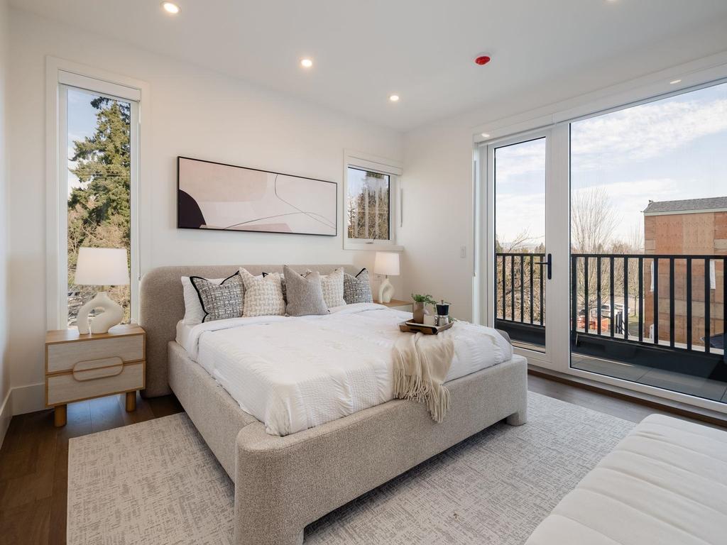 Listing Image for R3090893