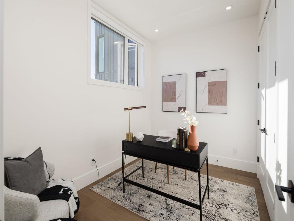 Listing Image for R3090893